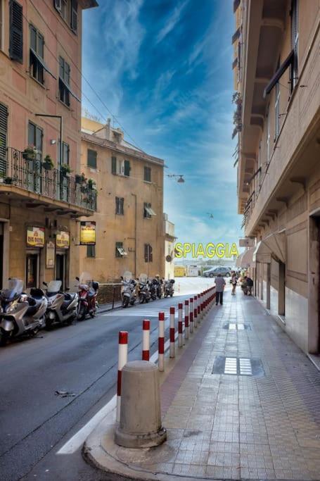 La Reggia Del Mar - Genova Sturla, Mare E Gaslini Apartment Ngoại thất bức ảnh